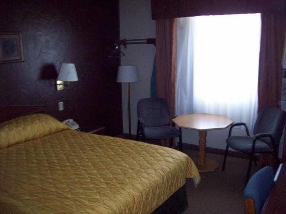 Lyons Inn Экстерьер фото